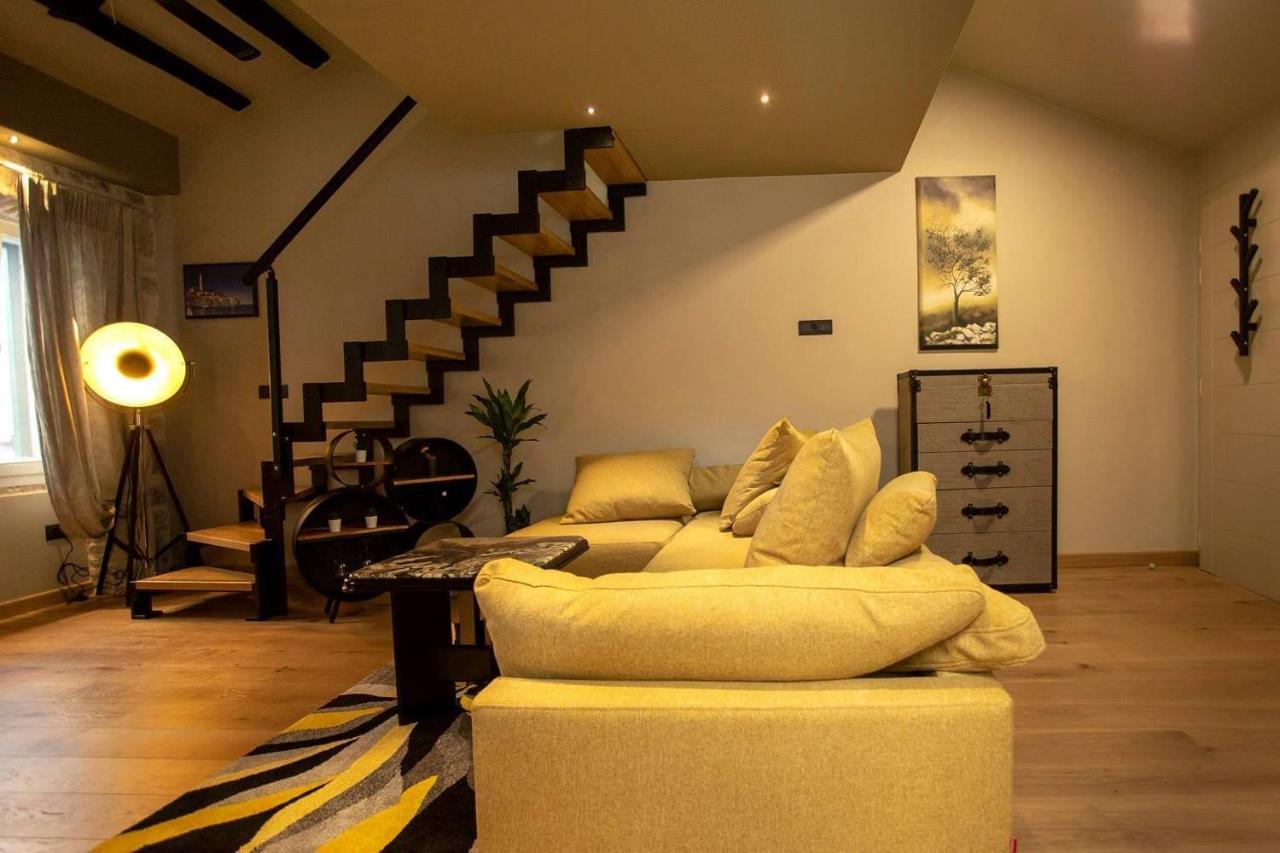 ˇdcˇ Modern Apartment Near The Church Rovinj Buitenkant foto
