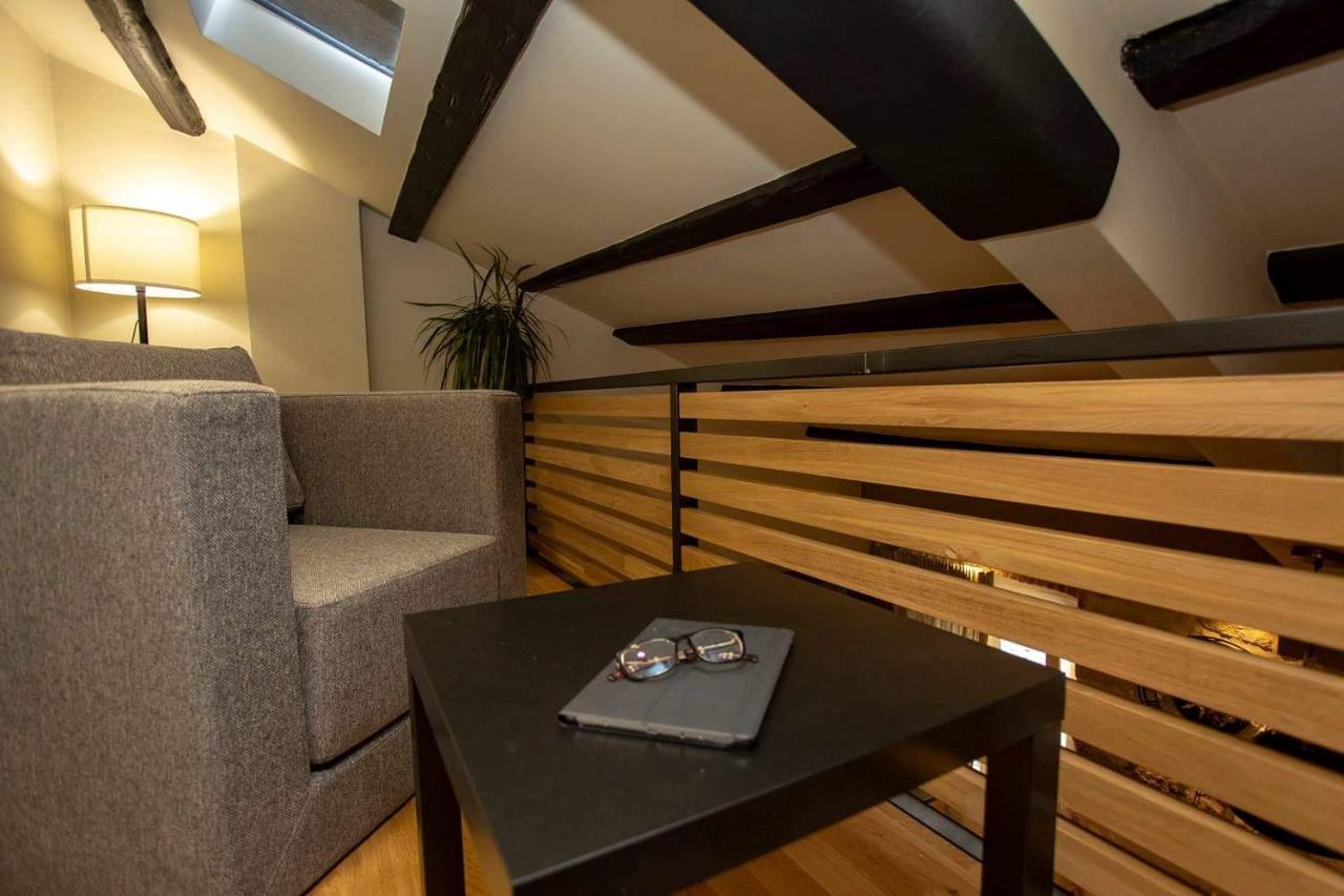 ˇdcˇ Modern Apartment Near The Church Rovinj Buitenkant foto