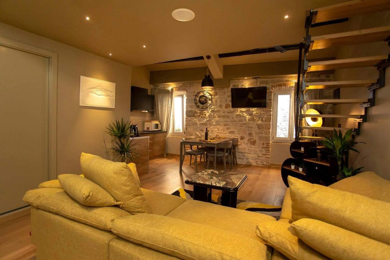 ˇdcˇ Modern Apartment Near The Church Rovinj Buitenkant foto